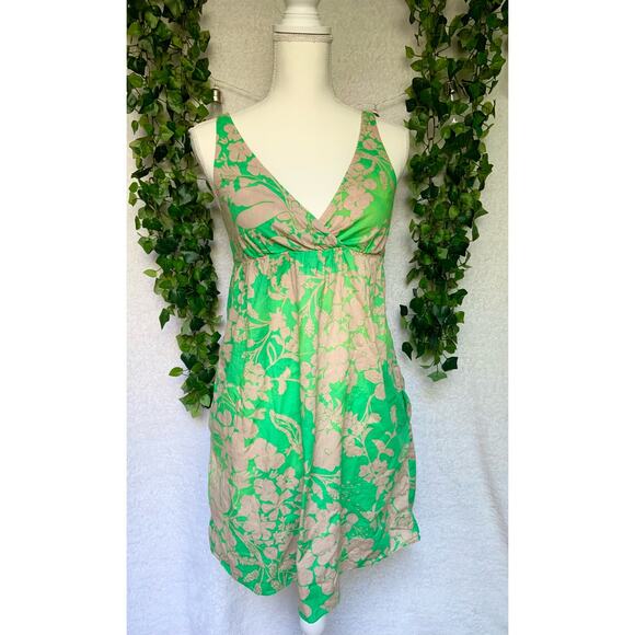 Old Navy Made in Indonesia Floral Green and Tan Mini Dress Women’s Size Small - Picture 2 of 9